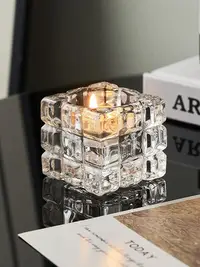 在飛比找Yahoo!奇摩拍賣優惠-玻璃蠟燭燭台擺件餐桌家用透明水晶蠟燭台高級感歐式復古浪漫裝飾