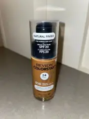 Revlon ColorStay Liquid Foundation Makeup, Matte Finish, Normal/Dry Skin, SPF 20