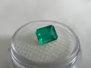 1.89 ct Emerald GIC Certifed Colombian - F2/ Moderate