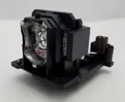 GENUINE USHIO REPLACEMENT PROJECTOR LAMP WITH HOUSING FOR HITACHI DT01091