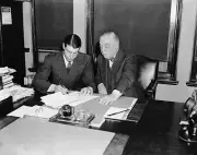 New York Yankees Joe Dimaggio Signing Contract 1938 OLD BASEBALL PHOTO