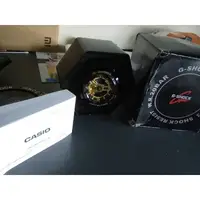 在飛比找蝦皮購物優惠-現貨卡西歐CASIO G-SHOCK雙顯黑金GA-110GB