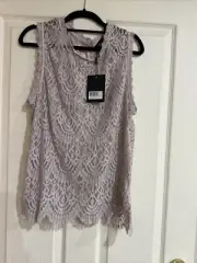 Decjuba - New With Tags Size Large MIA LACE TANK TOP - Dusty Lilac