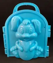 Snowball Maker - Rabbit Shape - Clip Close Winter Snow Sand Mold - Blue