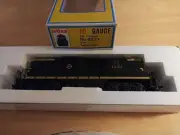 Atlas w/ Kato Drive 8233 Erie EMD GP-7 #1220 - Never Ran