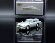 MINI GT Aston Martin DB5 007 Goldfinger ~ 1/64