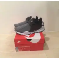 在飛比找蝦皮購物優惠-nike sock dart 灰銀白 us6 23cm