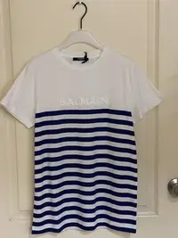 在飛比找Yahoo!奇摩拍賣優惠-全新超美  Balmain 立體  logo print T