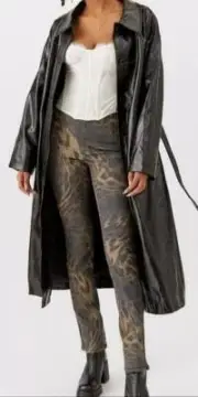 UO BDG Skinny High-Rise Jean Pant Brown Print Split Hem Zip Soft Stretch 32” $85
