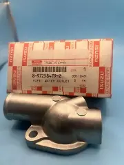NEW ISUZU Water Outlet Pipe 8972584792 02/802961 3LD1 3LD2 4LB1 4LC1 4LE1 4LE2