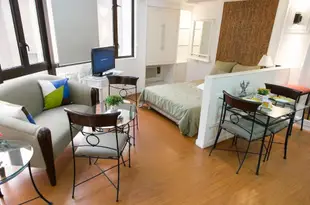 Modern Studio in Greenbelt (25mbps WiFi & Netflix)