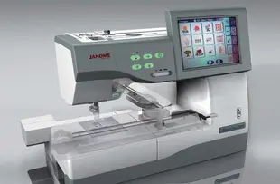 【松芝拼布坊】車樂美 JANOME 電腦型 刺繡縫紉機 MC11000