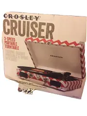 CROSLEY CRUISER CR8005A-CC 3-SPEED PORTABLE TURNTABLE W/BUILT-SPEAKERS, NEW