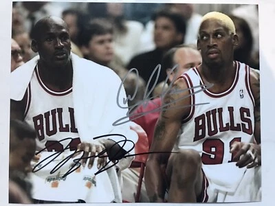 Michael Jordan Dennis Rodman Signed Chicago Bulls 8x10 Photo COA