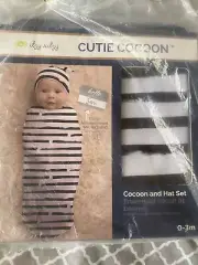 Itzy Ritzy Cutie Cocoon Swaddle Set & Name Announcement Blk/wht Stripe 0/3 Month
