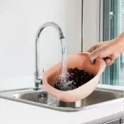 Rice Washing Strainer Basket Colander Sieve Fruit Vegetable Bowl Drainer Pink