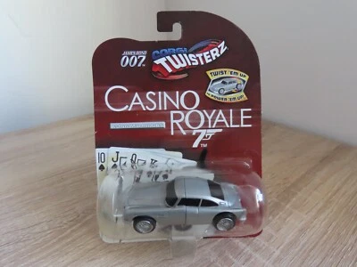 2006 Corgi Twisterz James Bond 007 Casino Royale Aston Martin DB5 Model (Sealed)