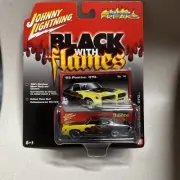 Johnny Lightning Black With Flames '69 Pontiac GTO #16 1:64