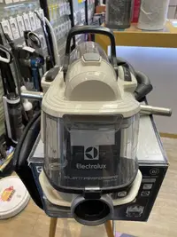 在飛比找露天拍賣優惠-奇機通訊【Electrolux 伊萊克斯】福利品 靜音旋風式