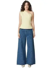 [Curaae by Elliatt] Lucille Top in Lemon