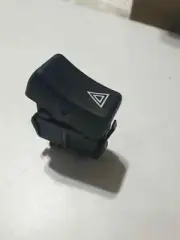 Renault 18 Fuego Hazard Lights Switch – Feux Warning Commutation - 7700678760