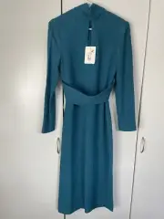 Scanlan Theodore Dress Size 8. Stretch Reptile L-sleeve Dress. Teal Colour.