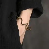 在飛比找樂天市場購物網優惠-曲尾花原創復古黃銅手鐲男歐美個性簡約金屬手環小眾設計手飾品女