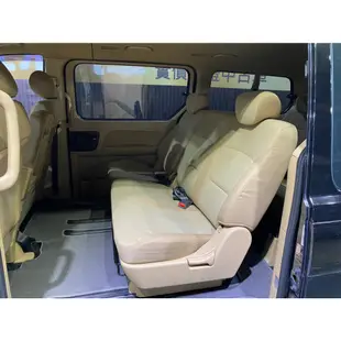 (106)2017年式 Hyundai Grand Starex 尊貴型 2.5 柴油 星耀黑