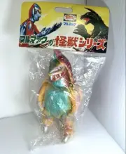 Pluma Reprint Edition 1997 Soft Vinyl Return of Ultraman Bulma Aku Bandai