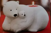 PartyLite Arctica Polar Bear Family Tealightt Holder Brand New in Box NIB