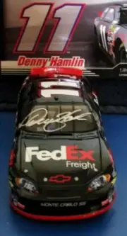 Action Drivers Select 1:24 Scale NASCAR/ Autographed Denny Hamlin #11 FedEx Car