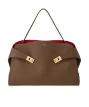 Ferragamo Hug Soft Bicolor Medium Shoulder Bag One size clay