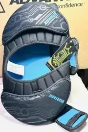 Youth Uprising II Lacrosse Youth Medium Shoulder Pad - Brand New