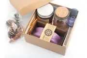 Handmade Scented Candle Gift Set Box Natural Soap Essential Oil Organic Botanical Bath Salt
