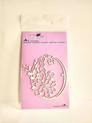 Fantasy Flower Wreath Chipboard Die Cut #FCH-1114