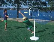 Single Tallyoop Toss Target - Frisbee Catcher. Includes 3 Flying Discs.