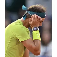 在飛比找蝦皮購物優惠-NiKE * Nadal 長版護腕 超強支撐性 22冠配色T