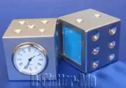 DICE WITH PICTURE SLOT SILVER NOVELTY CLOCK DESK MANTEL SHELF SHOW CABINET XMAS
