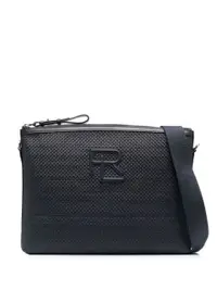 在飛比找Farfetch優惠-embossed-logo leather laptop c