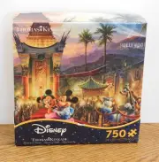 Disney Thomas Kinkade Mickey & Minnie Mouse in Hollywood Red Carpet Puzzle 750 p