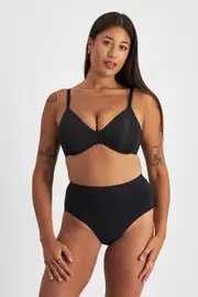 [Bonds] Bonds Women's Bases Underwire Scoop Bra in Black Size: 10 D 10 D Black