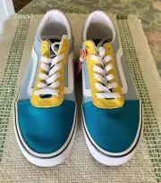 Van’s Off The Wall Color Block Sports Shoe Size 8.5M
