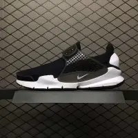 在飛比找Yahoo!奇摩拍賣優惠-【聰哥運動館】NIKE SOCK DART 男女黑白藤原浩襪