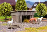 N Scale Buildings - 47716 - N Cattle shelter with fence - Kit