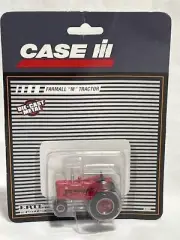 1997 ERTL Case IH Farmall M Farm Toy Tractor, 1/64, NIB