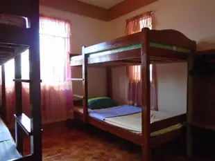 普林塞薩港的3臥室公寓 - 100平方公尺/2間專用衛浴Affordable transient house in Puerto Princesa.