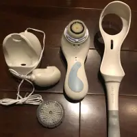 在飛比找蝦皮購物優惠-Clarisonic Pro 科萊麗台灣公司貨洗臉機～降價