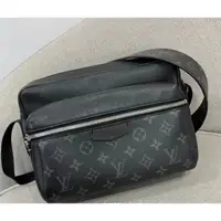 在飛比找蝦皮購物優惠-ouis Vuitton lv outdoor messen