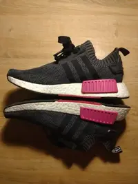 在飛比找Yahoo!奇摩拍賣優惠-近新正品 Adidas NMD R1 W PK (BB236