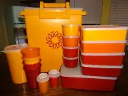 BRAND NEW Vintage TUPPERWARE PICNIC SET Yellow Red Sunburst PRISTINE